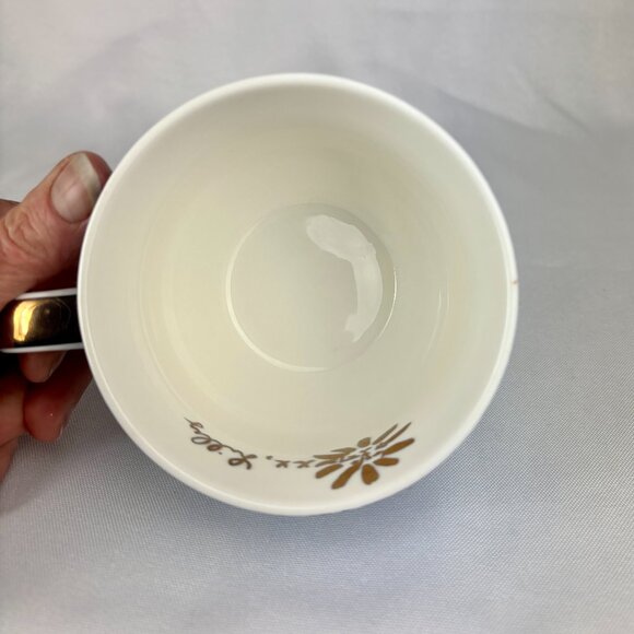 Lilly Pulitzer Blue Floral Ceramic Mug with Gold Handle - 12 oz Never used RARE - Picture 4 of 10